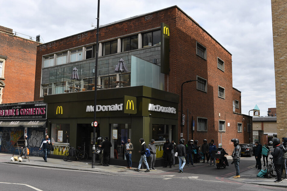 Eine McDonald's-Filiale in der Innenstadt von Nottingham wurde von Jugendlichen überfallen und ausgeraubt. (Symbolbild)
