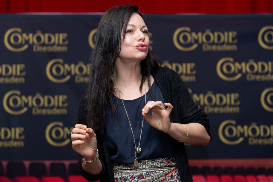 Schauspielerin Cosma Shiva Hagen bei einem Pressetermin der Comödie Dresden.