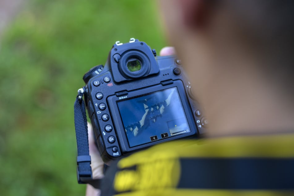 Erst Foto, dann Recherche: Mithilfe der App fand Härtel heraus, dass die Airbus A400M der Luftwaffe am Standort Wunstorf in Niedersachsen beim Lufttransportgeschwader 62 stationiert sind.
