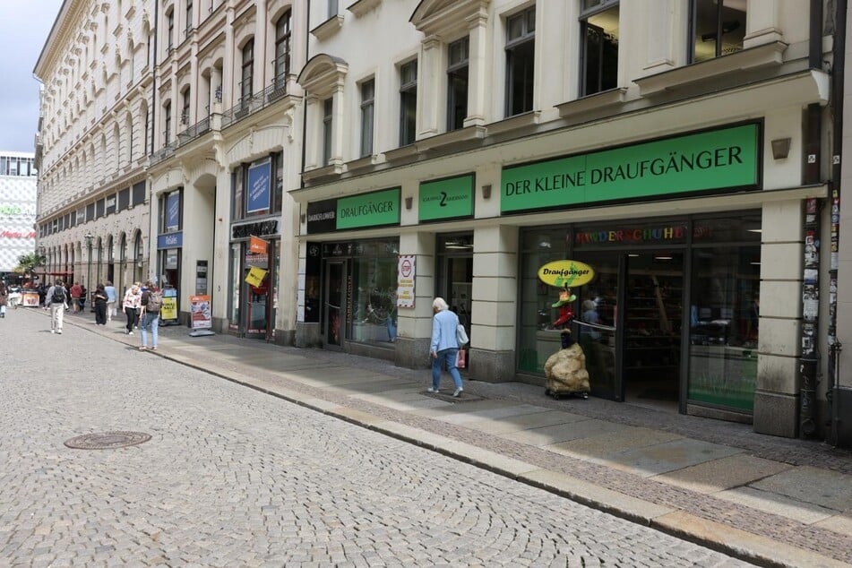 Sein Schuhhaus Zimmermann ist ein kleines inhabergeführtes Geschäft in der Hainstraße.