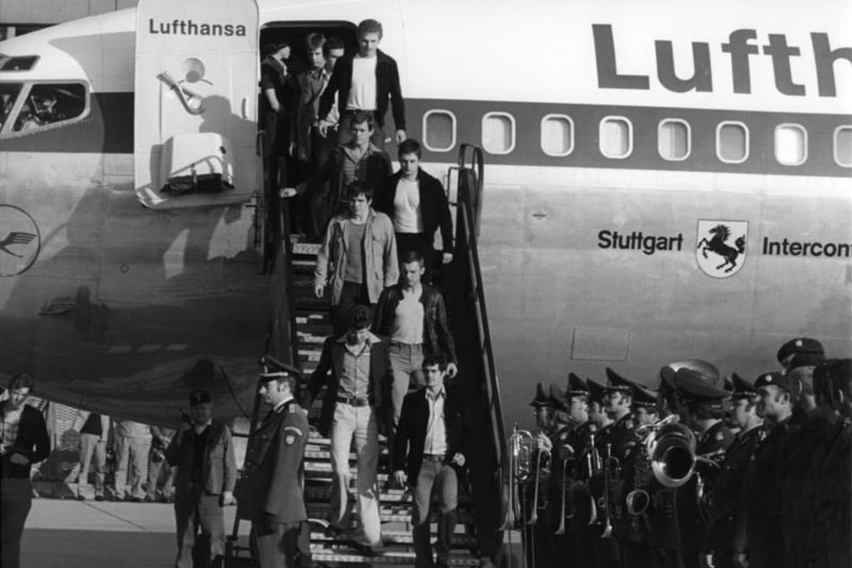 Rückkehr der GSG 9 nach der Befreiung der Geiseln der entführten "Landshut" am 18.10.1977.