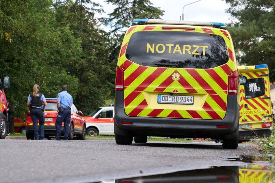 An der Schule lief ein Großeinsatz, nachdem zahlreiche Schülerinnen und Schüler über Reizhusten geklagt hatten.