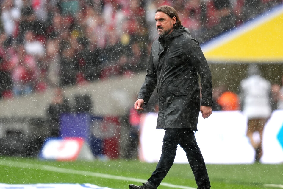 Leeds-Trainer Daniel Farke (47) soll ein Auge auf Dejan Ljubicic vom 1. FC Köln geworfen haben.