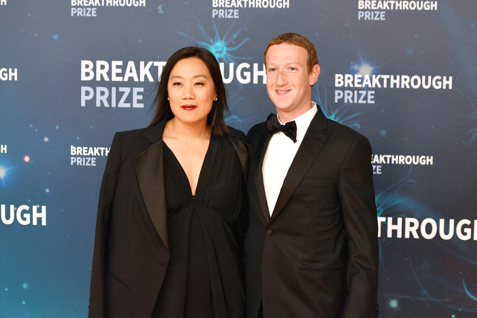 Mark Zuckerberg had an octagon fighting ring built in his backyard to train for his fight with Elon Musk, and his wife, Priscilla Chan, isn't too happy about it.
