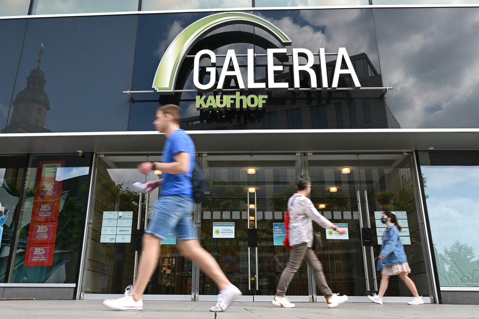 Zahlreiche Galeria Karstadt Kaufhof-Filialen stehen aktuell zur Disposition. Der Standort in Leipzig zählt jedoch nicht dazu. (Symbolbild)^^