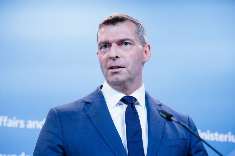 Nach zehn Jahren an der Spitze des Leverkusener Spezialchemie-Herstellers Covestro möchte Markus Steilemann (55) im Jahr 2028 aus dem Unternehmen ausscheiden.