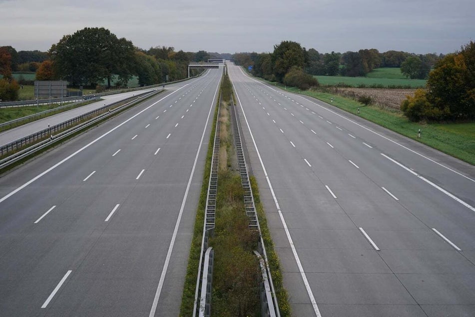 Die Bauarbeiten auf der A67 beginnen schon am 2. Oktober und sollen voraussichtlich fünf Tage andauern. (Symbolfoto)