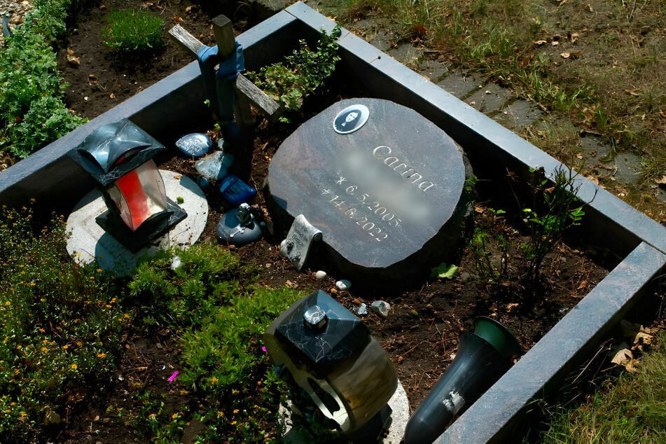 Carina starb, kurz nachdem sie sich von ihrem zehn Jahre älteren Freund getrennt hatte.