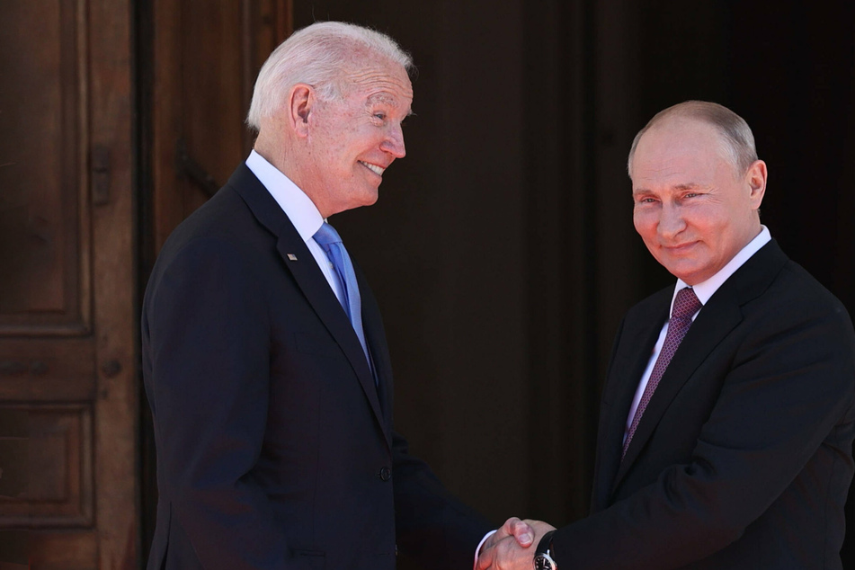 Presdent Biden (l.) met with Russian President Vladimir Putin for the first time (r.) in Geneva this week.