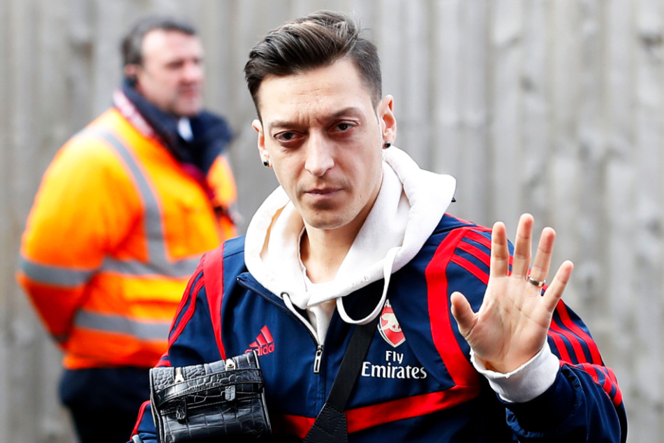 Tschüss, FC Arsenal! Mesut Özil (32) schließt sich Fenerbahce Istanbul an.