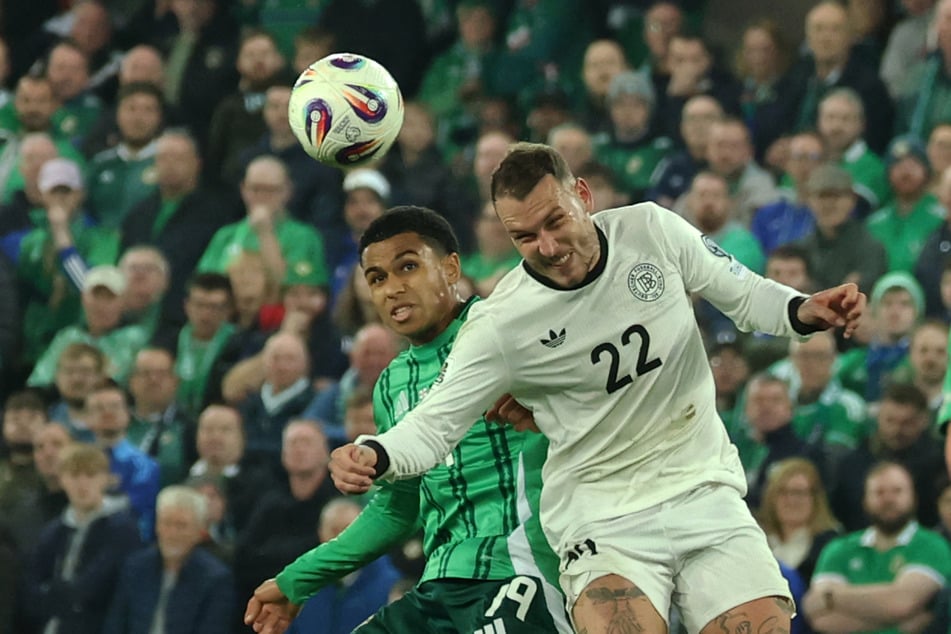 Linksverteidiger David Raum (r.) stand beim 1:0 in Nordirland 90 Minuten für Deutschland auf dem Platz.