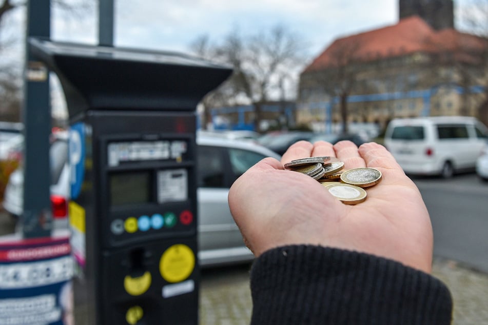 Um ein Parkticket zu ziehen, braucht man in Dresden jede Menge Kleingeld.