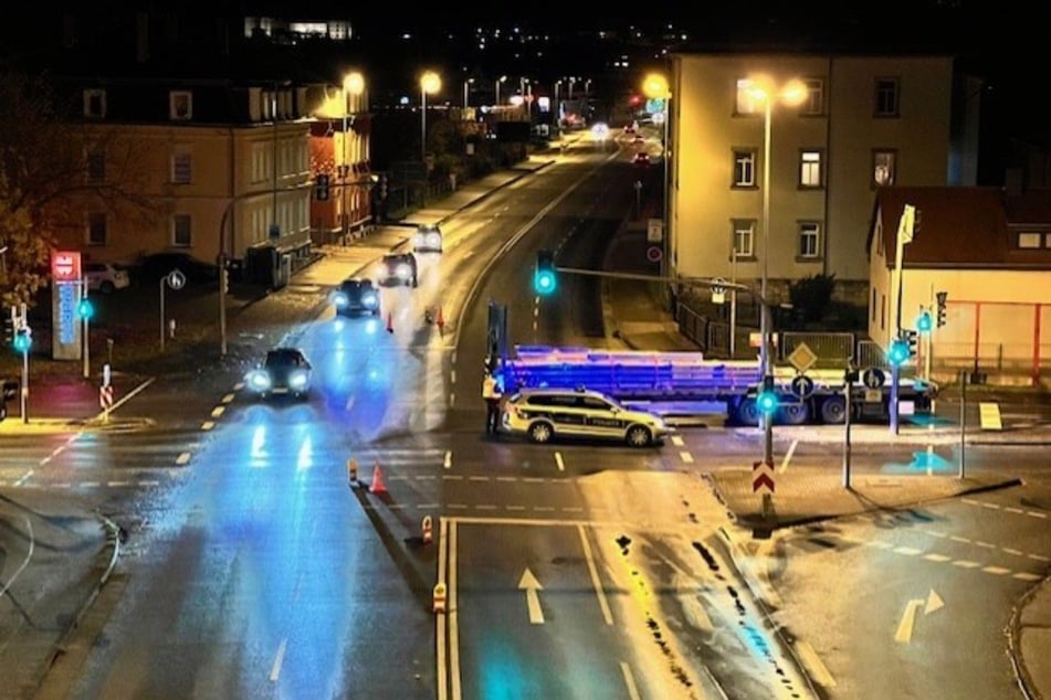 Nach einer Lkw-Panne kam es an der B172 in Pirna zu Verkehrseinschränkungen.