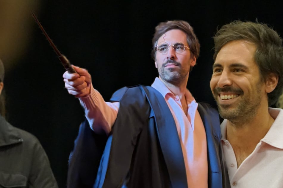 Backstage bei Harry Potter: Dieses Kostüm will Max Giesinger am liebsten mit nach Hause nehmen