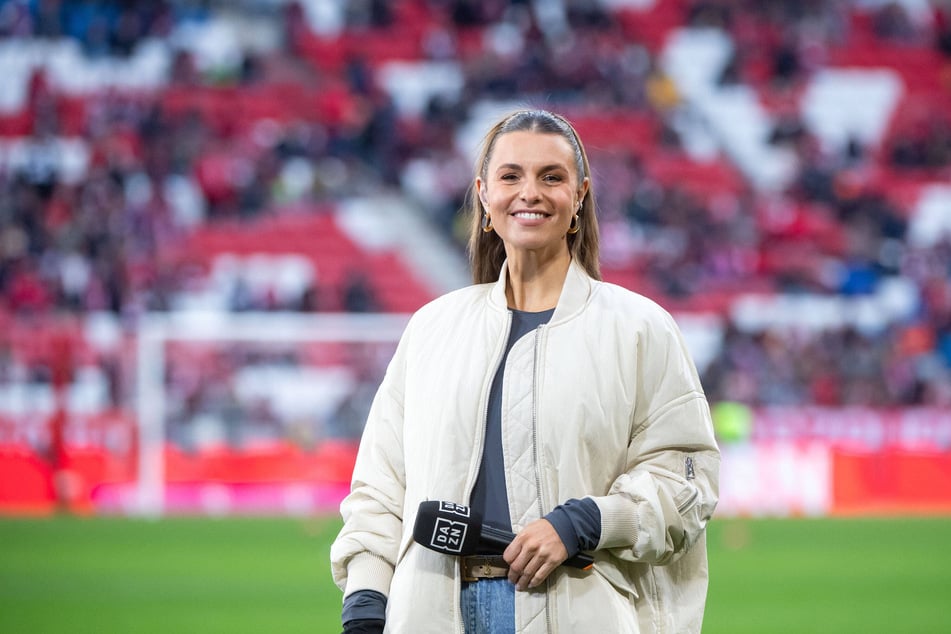 Laura Wontorra (36) kehrt mit der 2. Bundesliga zu ihren beruflichen Wurzeln zurück.