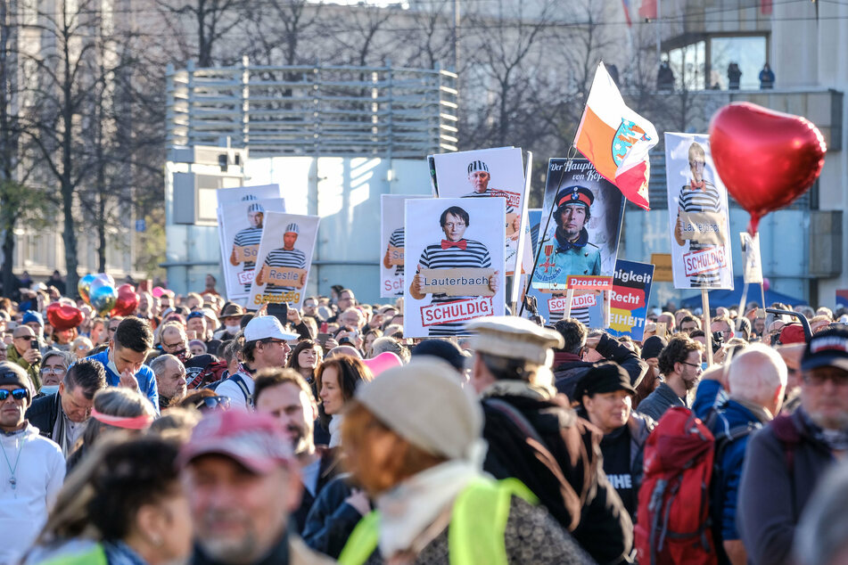 Für eine Corona-kritische Demo am Samstag sind 250 Teilnehmer gemeldet. (Archiv)