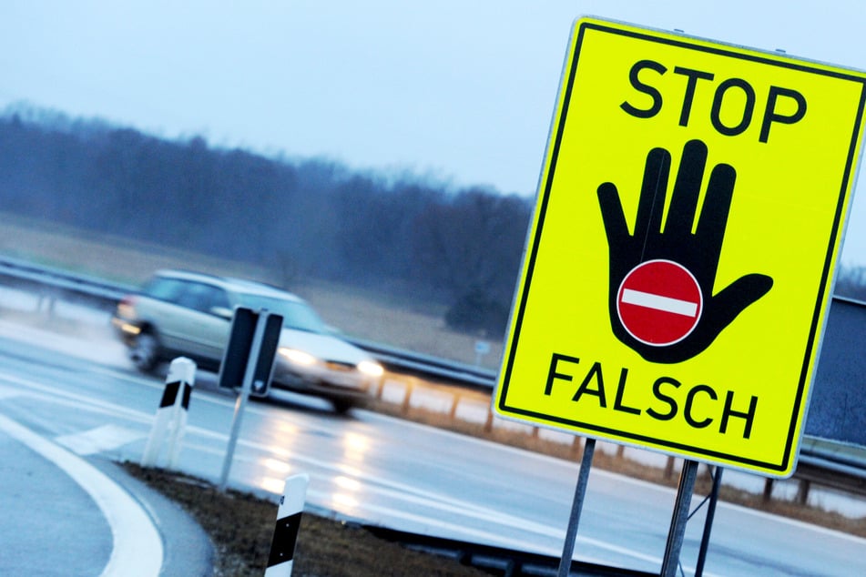 Immer wieder sorgen Falschfahrer für Chaos auf den deutschen Autobahnen. (Symbolbild)
