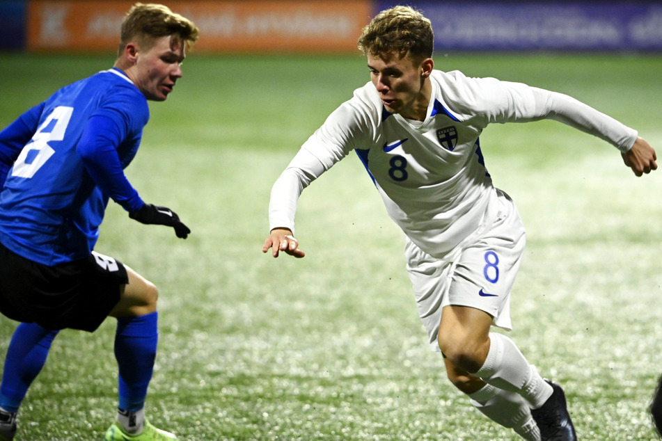 HSV-Youngster Anssi Suhonen (20, r.) stand für die finnische U21-Nationalmannschaft insgesamt 180 Minuten auf dem Platz. Gegen Norwegen gelang ihm darüber hinaus ein Treffer.