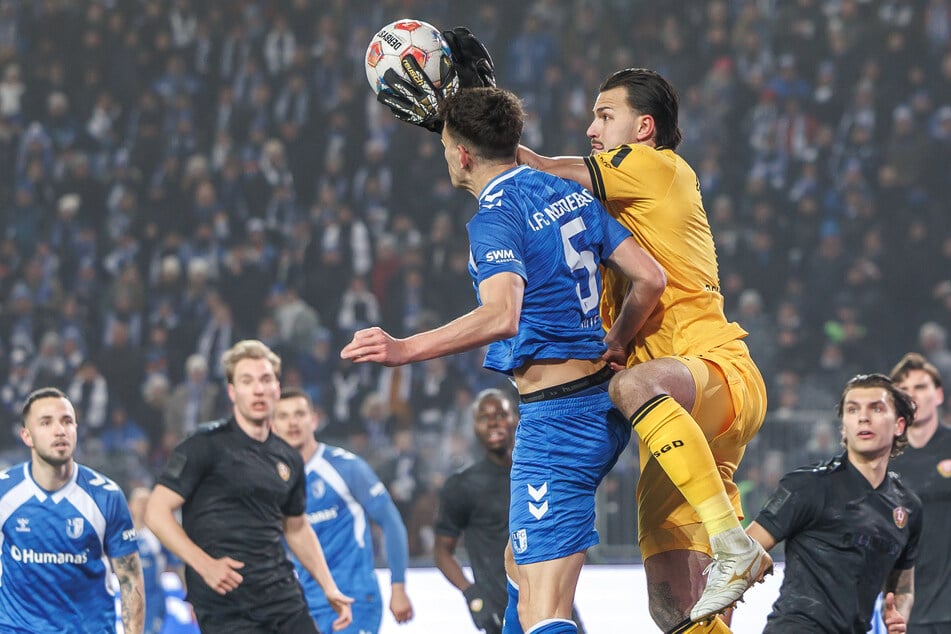 Die letzte Begegnung entschied Dynamo Dresden am 24. Januar in Magdeburg mit 2:1 für sich. In der Halbzeit kam es zu schweren Angriffen der Magdeburg-Fans auf die Polizei.