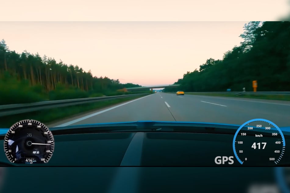 Sage und schreibe 417 km/h zeigt der GPS-Geschwindigkeitsmesser an.