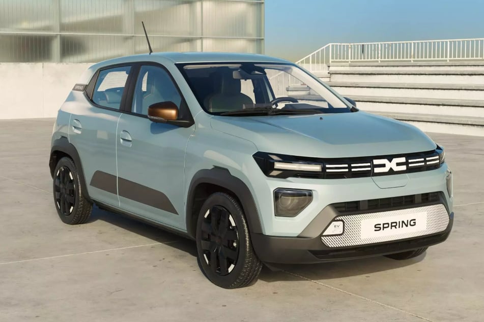 Dieser Dacia kostet in Chemnitz fast so viel wie das Deutschlandticket