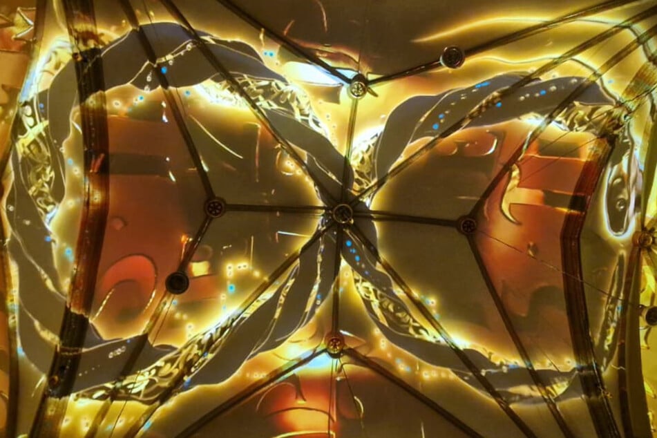 Hamburg Veranstaltungen: "Ein klassischer Ausstellungsraum kann das nicht": Künstlerkollektiv nutzt Kirchen als Leinwand