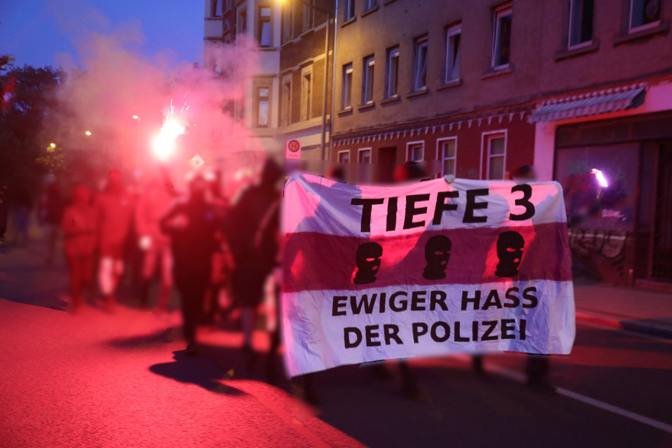 Zuvor hatten sich in der Zweinaundorfer Straße etwa 50 Menschen versammelt.
