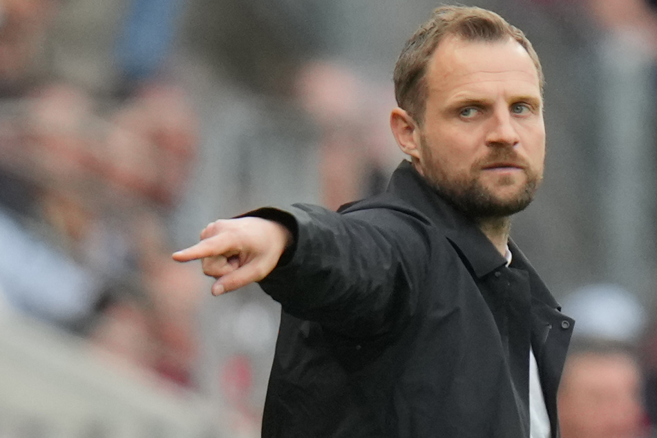 Bo Svensson (44) feiert seine Premiere als Union-Coach in der ersten Runde des DFB-Pokals in Greifswald.