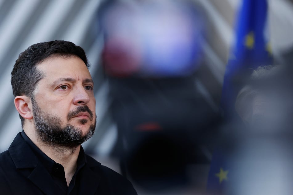 Der ukrainische Präsident Wolodymyr Selenskyj (48) zeigt sich besorgt über den US-Kurs in Richtung Moskau.