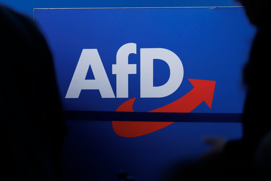 Die AfD wurde Anfang Mai vom Bundesamt für Verfassungsschutz als "gesichert rechtsextrem" eingestuft. (Symbolbild)