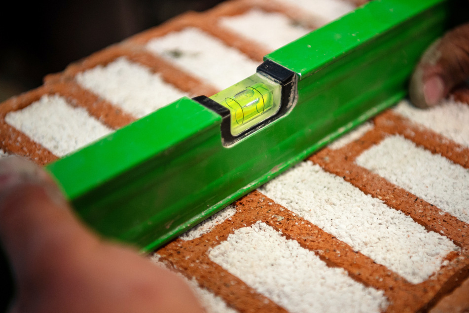 Zum Start des Ausbildungsjahres sind im Freistaat Bayern noch viele Lehrstellen im Handwerk unbesetzt. (Symbolbild)