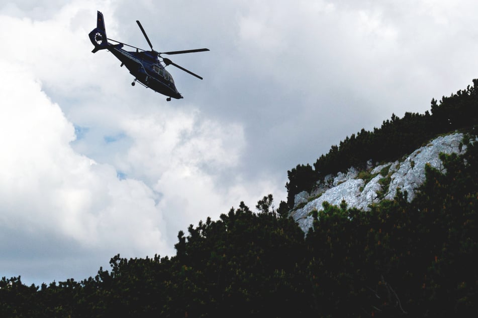 Drama am Berg: Junges Paar in Lebensgefahr, Rettungseinsatz dauert Stunden