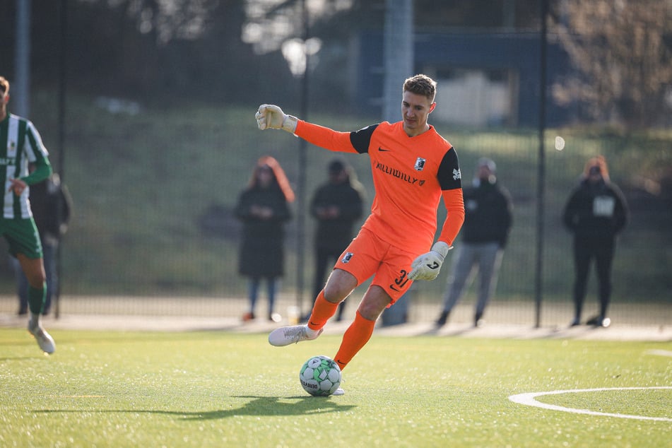 Marcel Bergmann (27) im Testspieleinsatz für die BSG Chemie Leipzig.