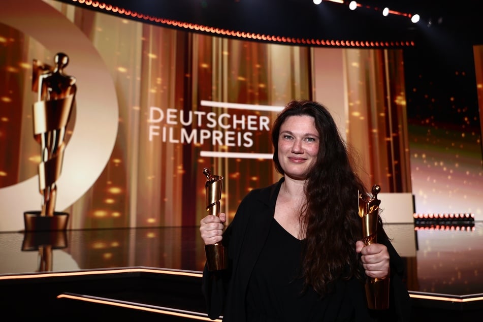 Mascha Schilinski (42) gewann mit ihrem Film "In die Sonne schauen" mehrere Auszeichnungen beim Deutschen Filmpreis.
