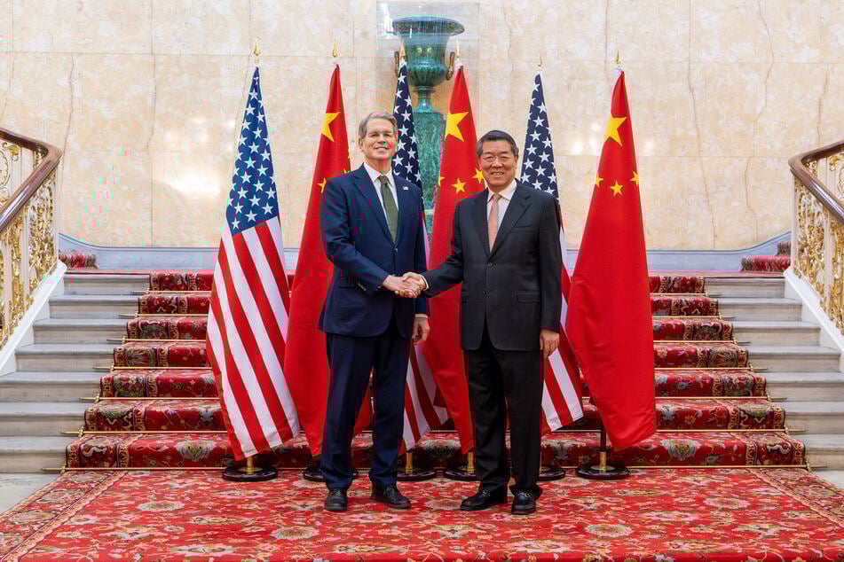 US and China continue trade talks in London as Trump touts "good reports"