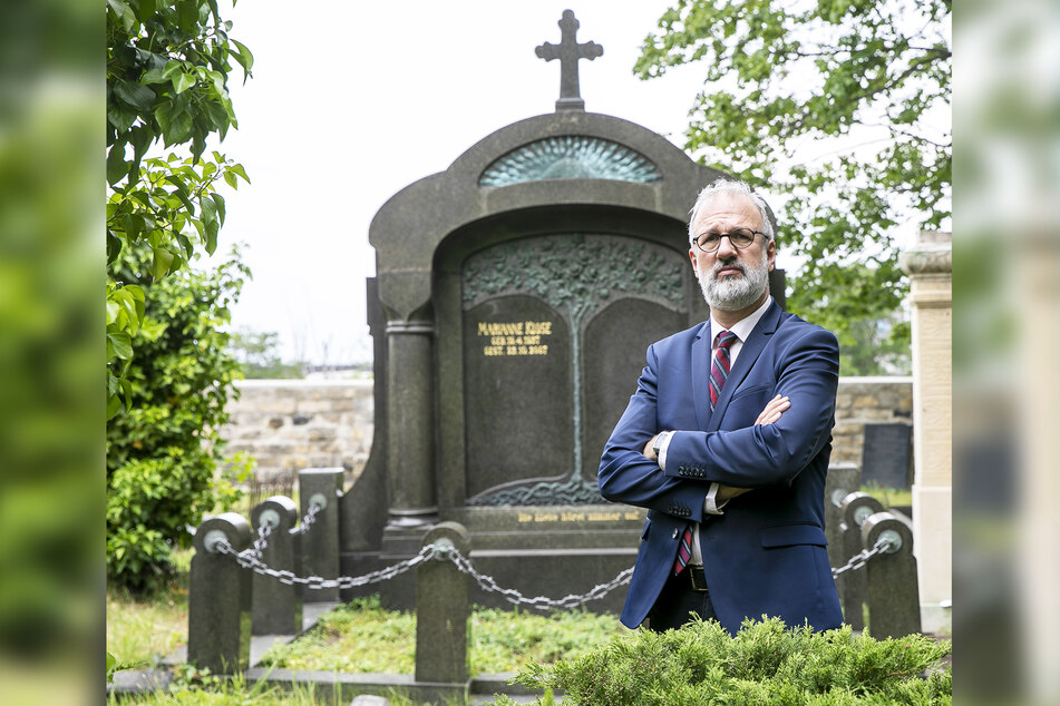 Joachim Klose (56) hofft auf die Rückgabe der Amphore.