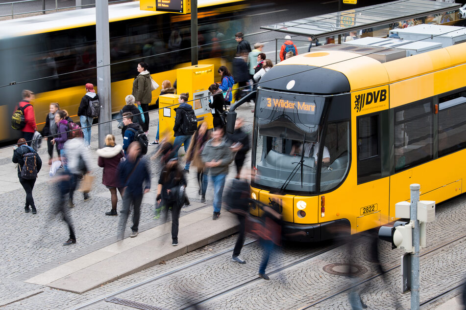 Das 9-Euro-Ticket gilt auch für Straßenbahnen, die somit sehr voll werden könnten.