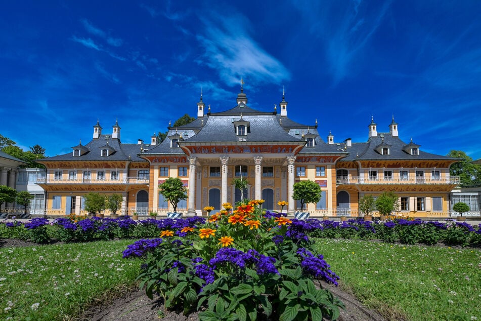 Von Claude Monet inspiriert, verwandeln angehende Floristmeister Blumen und Pflanzen in kunstvolle Meisterstücke.