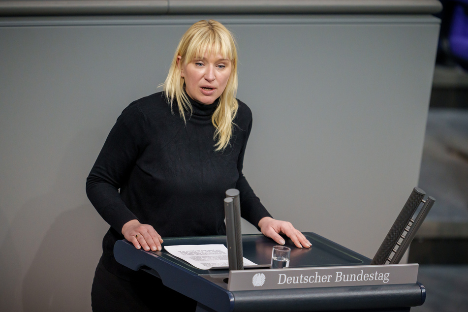Auch die Grünen-Politikerin Luise Amtsberg (39) ist von Anschlägen betroffen.