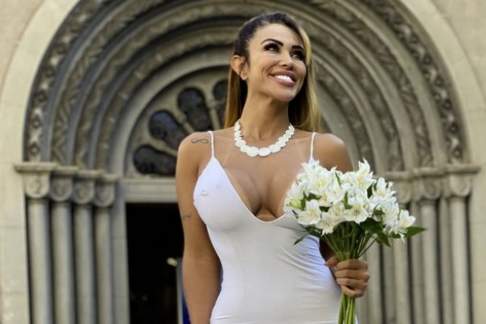 Cris Galera (33) hat sich selbst geheiratet - und ist super glücklich.