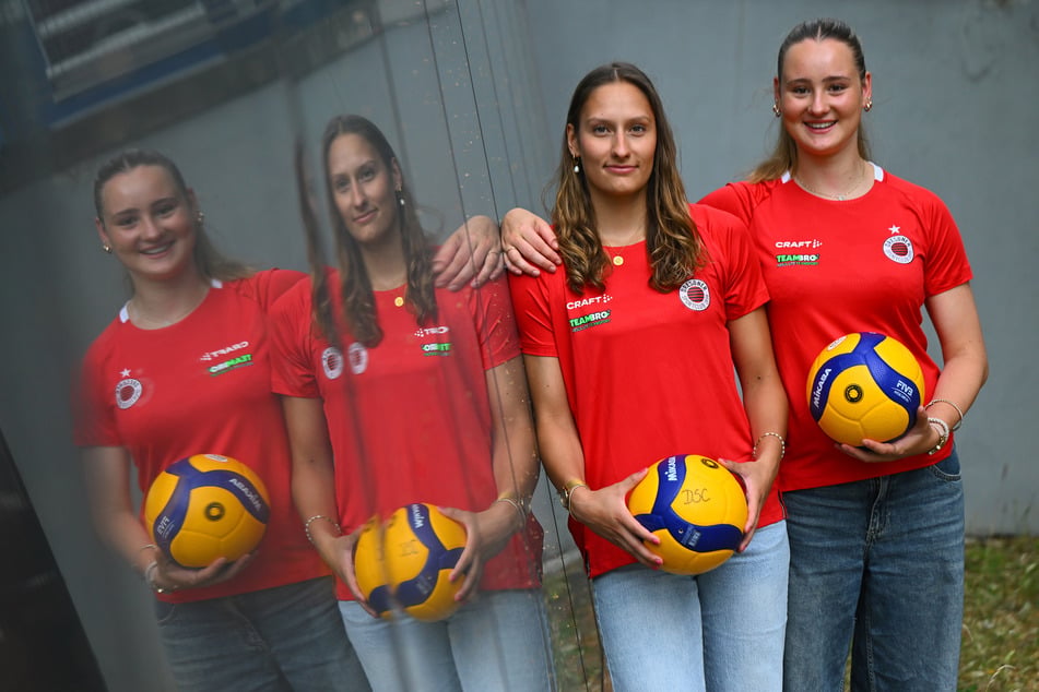 Emilia Schaarschmidt (19, l.) und Lena Olliges (17, r.) rücken in den Bundesliga-Kader auf.