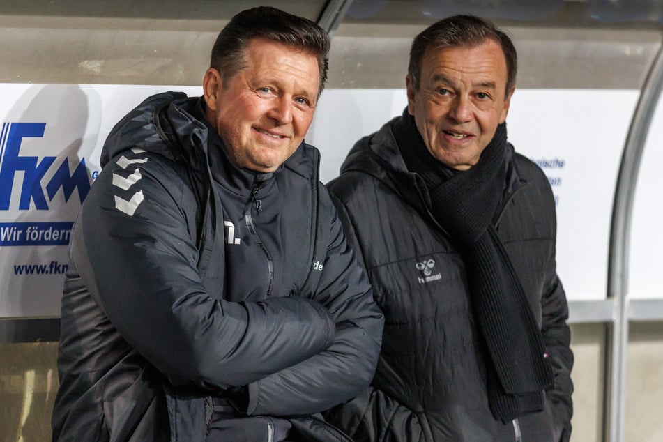 Magdeburgs Sportchef Otmar Schork (67, r.) muss sich mit dem Gedanken anfreunden, dass Christian Titz den Klub verlassen könnte.