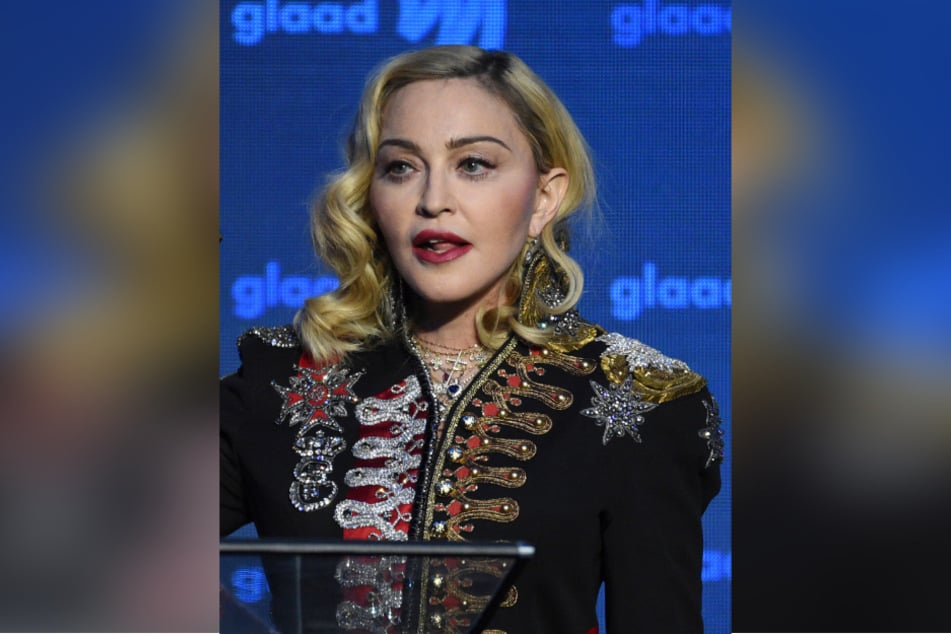 Madonna celebrates voting in presidential election with a new look TAG24