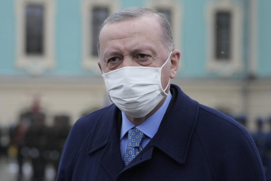 Recep Tayyip Erdogan (67), Präsident der Türkei, wurde positiv auf das Coronavirus getestet.