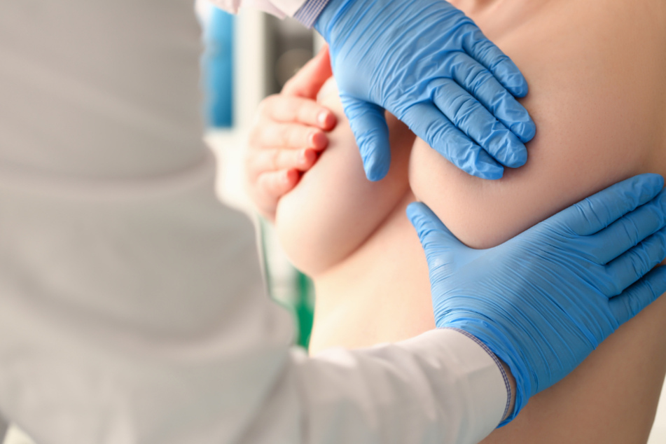 In Deutschland sollen 5000 Frauen die Implantate bekommen haben (Symbolfoto).