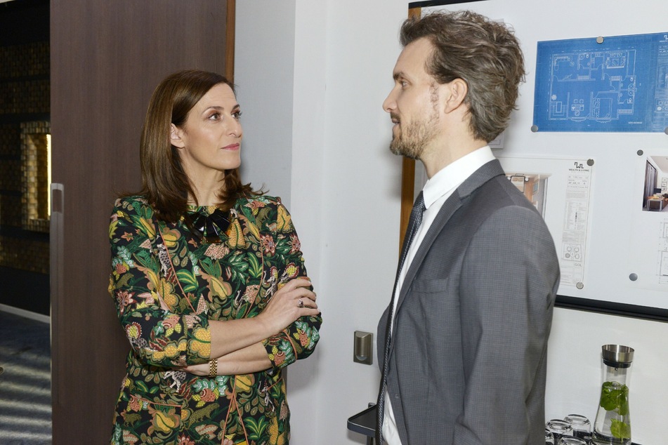 Katrin muss einen erneuten Rückschlag im Kampf um W&L verkraften.