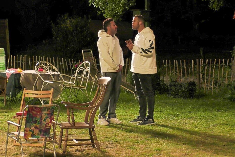 Der Streit zwischen Ex-Bachelor Andrej Mangold (33) und Kubilay Özdemir eskaliert.