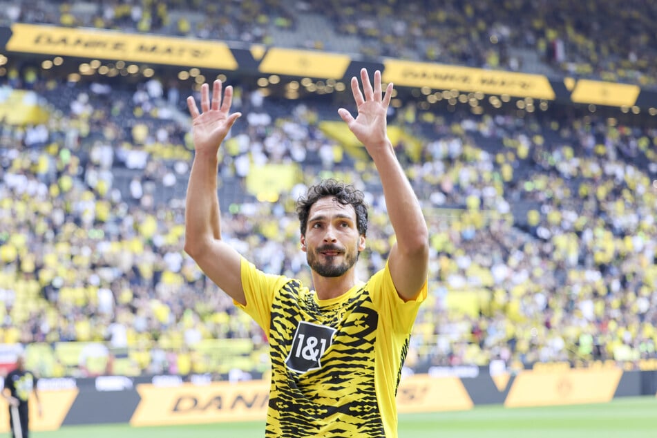 Mats Hummels (35) durfte sich doch noch im Signal Iduna Park von den Fans von Borussia Dortmund verabschieden.