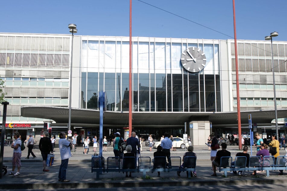 Am Münchner Hauptbahnhof musste die Bundespolizei zu einem Vorfall in einem veganen Geschäft ausrücken. (Symbolfoto)