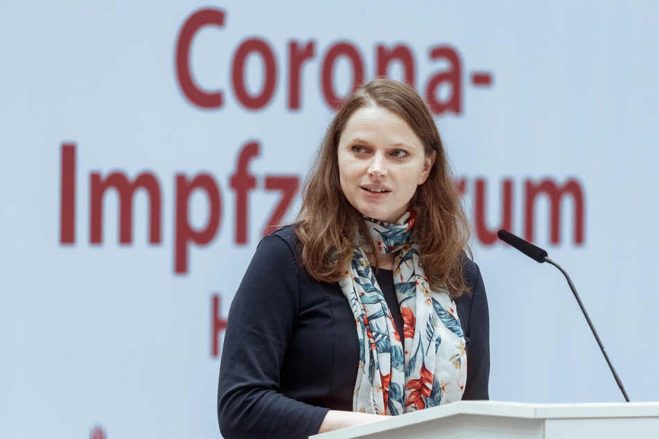 Melanie Leonhard (44, SPD), Gesundheitssenatorin Hamburgs, ruft zur Booster-Impfung auf.